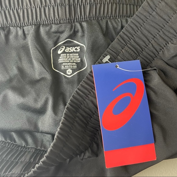 COPY - ASICS NWT WOVEN BLACK ATHLETIC SHORTS LINER XL - Picture 4 of 6